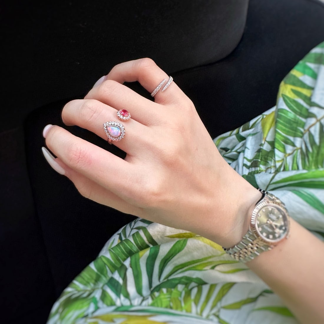 14k Gold 0.9 Ctw Natural Opal & Spinel Ring - 4