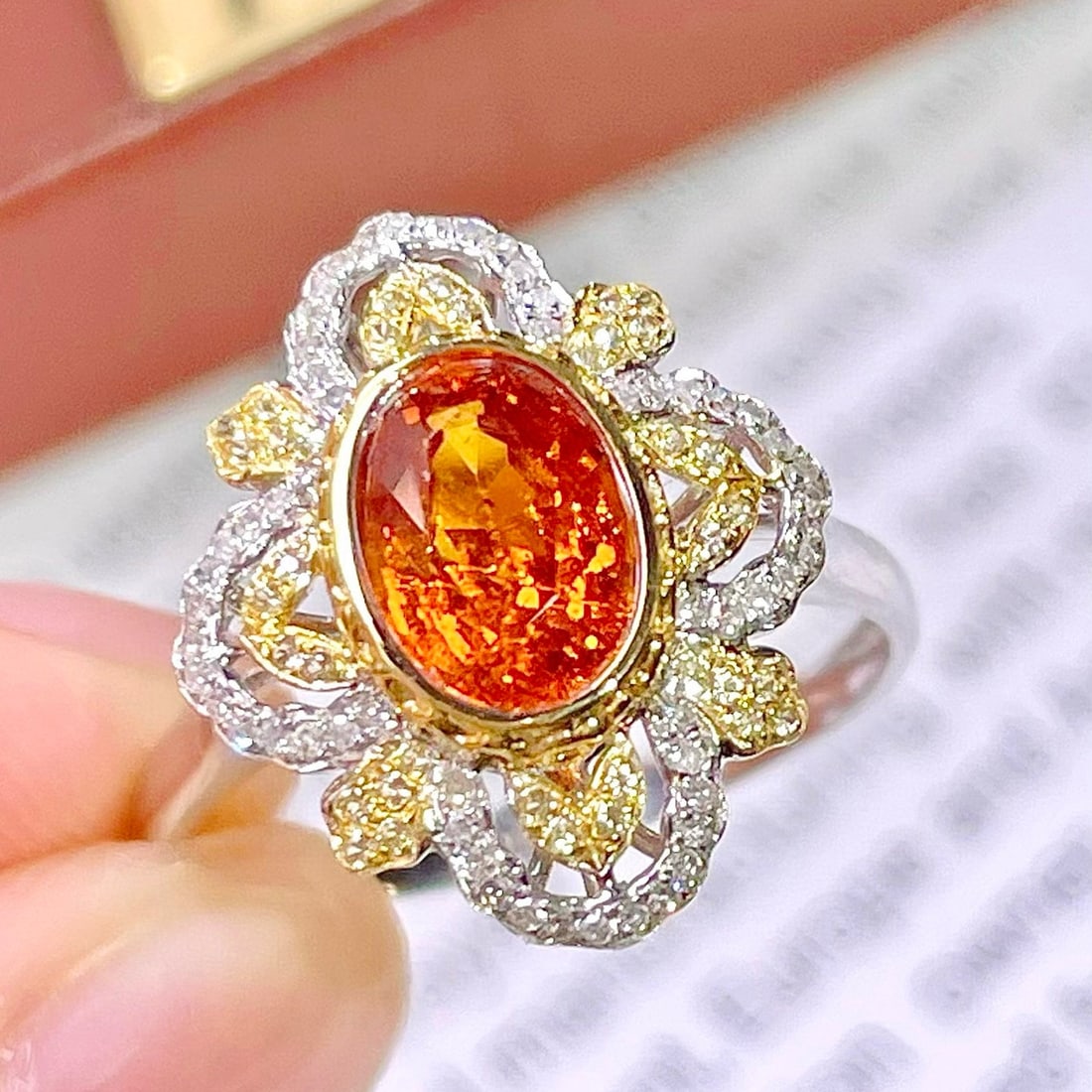 14k Gold 1.7 Ct Natural Spessartine & Diamond & Sapphire Ring - 4