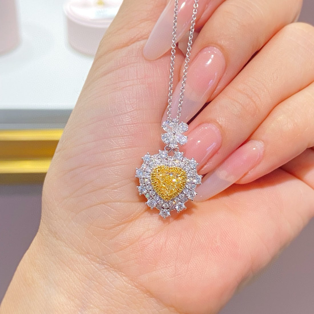 14k Gold 2.28 Ctw Natural Yellow Diamond & Diamond Necklace - 2