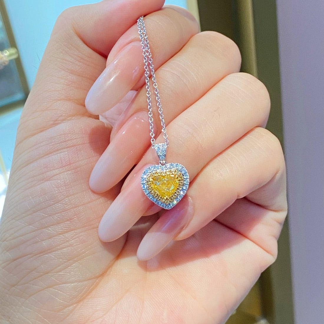 14k Gold 1.35 Ctw Natural Yellow Diamond & Diamond Necklace - 2