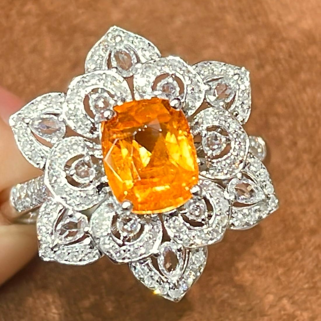 14k Gold 1.35 Ct Natural Spessartine & Diamond & Sapphire Ring - 2