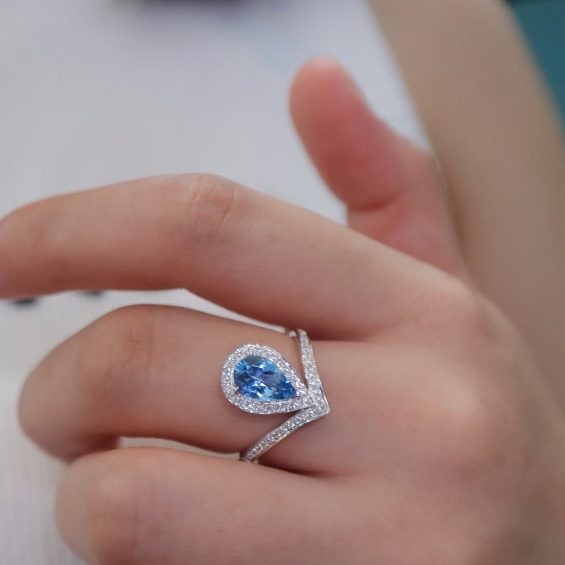 14k Gold 1.15 Ctw Natural Aquamarine & Diamond Ring - 5