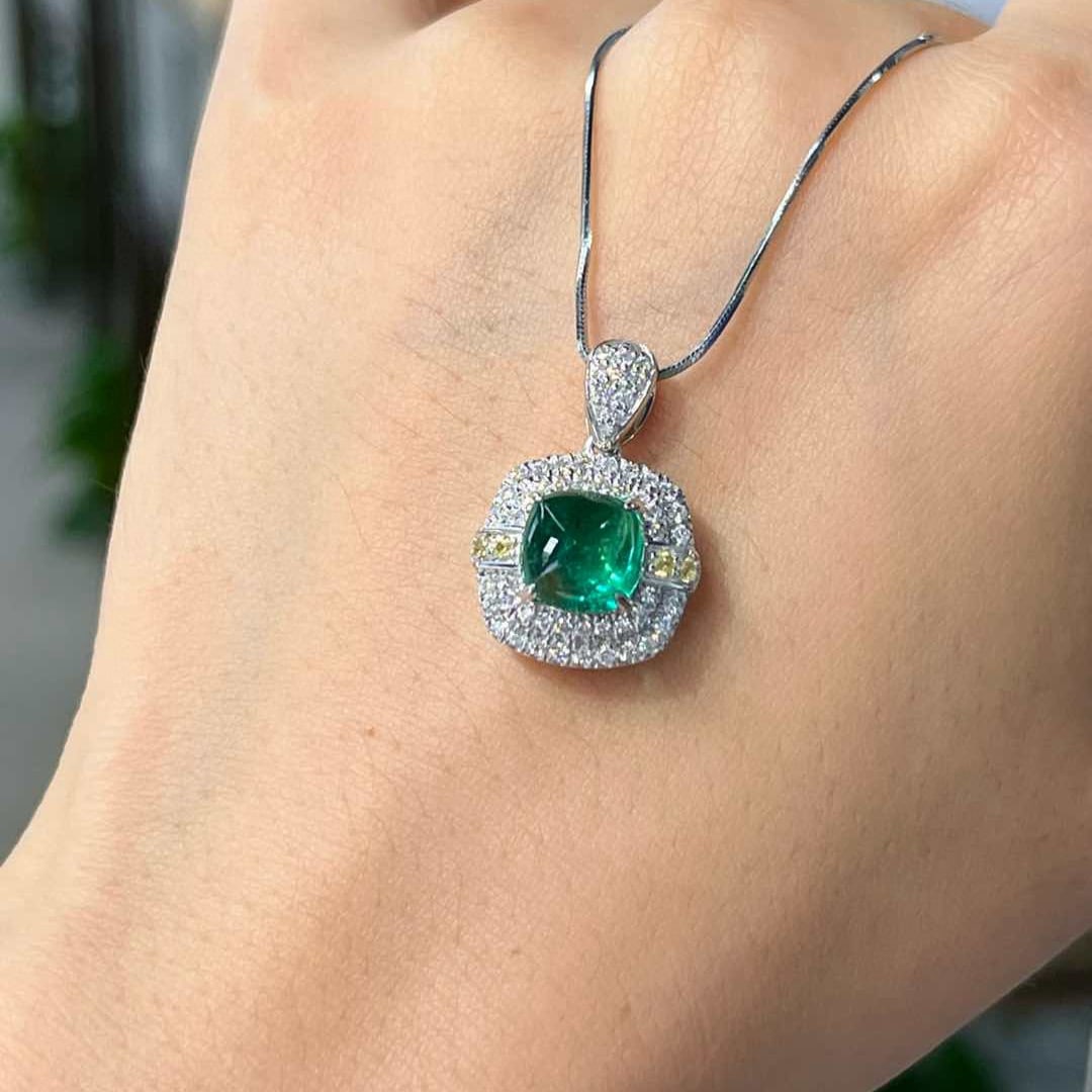 14k Gold 2.55 Ctw Vivid Green Natural Emerald & Diamond Pendant( Without Chain ) - 5