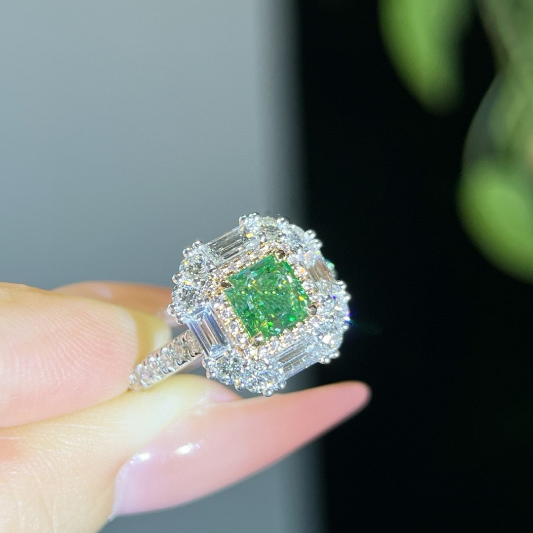 Gia Certified 14k Gold 2.22 Ctw Natural Green Diamond & Diamond Ring - 3