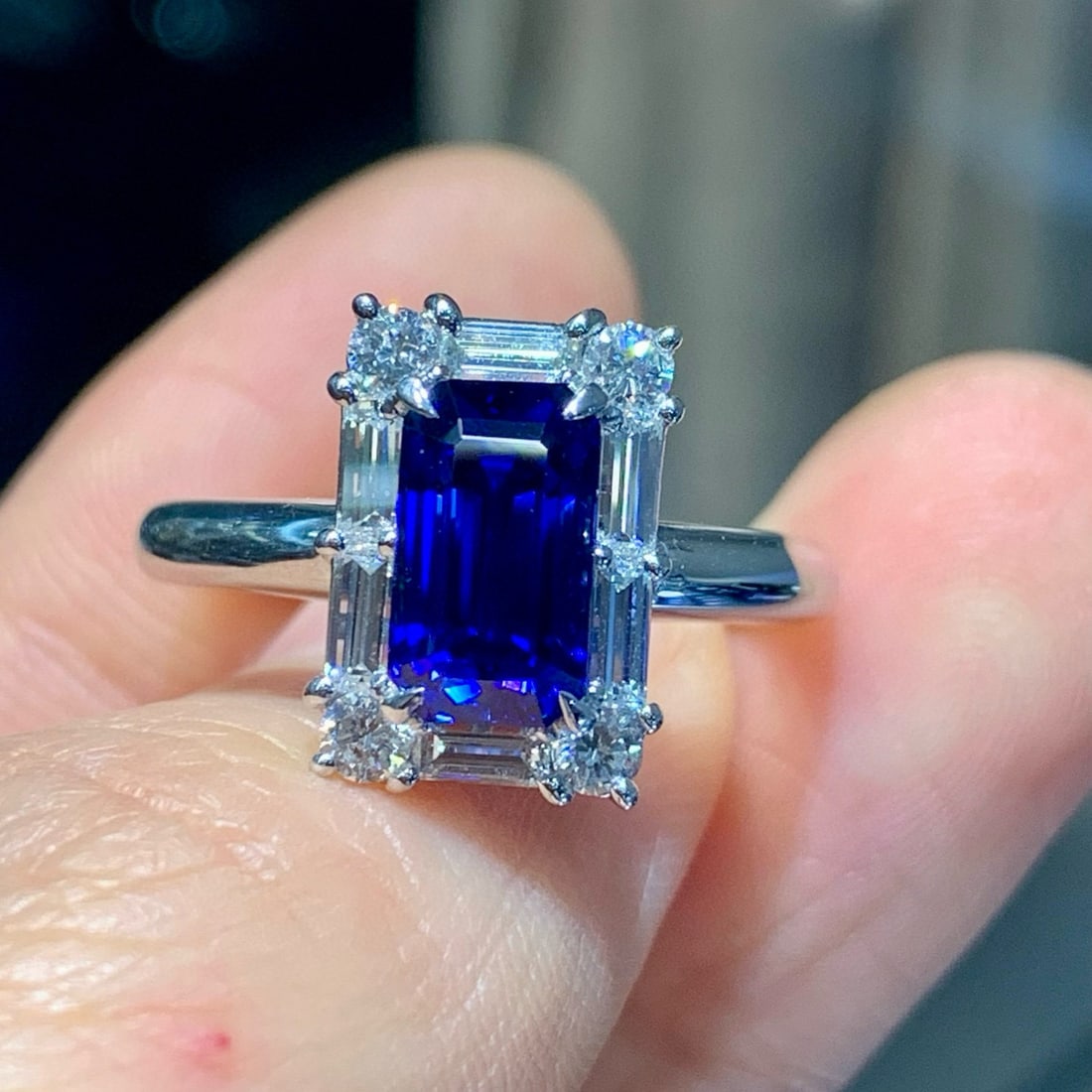 14k Gold 2.80 Ctw Natural Sapphire & Diamond Ring - 2