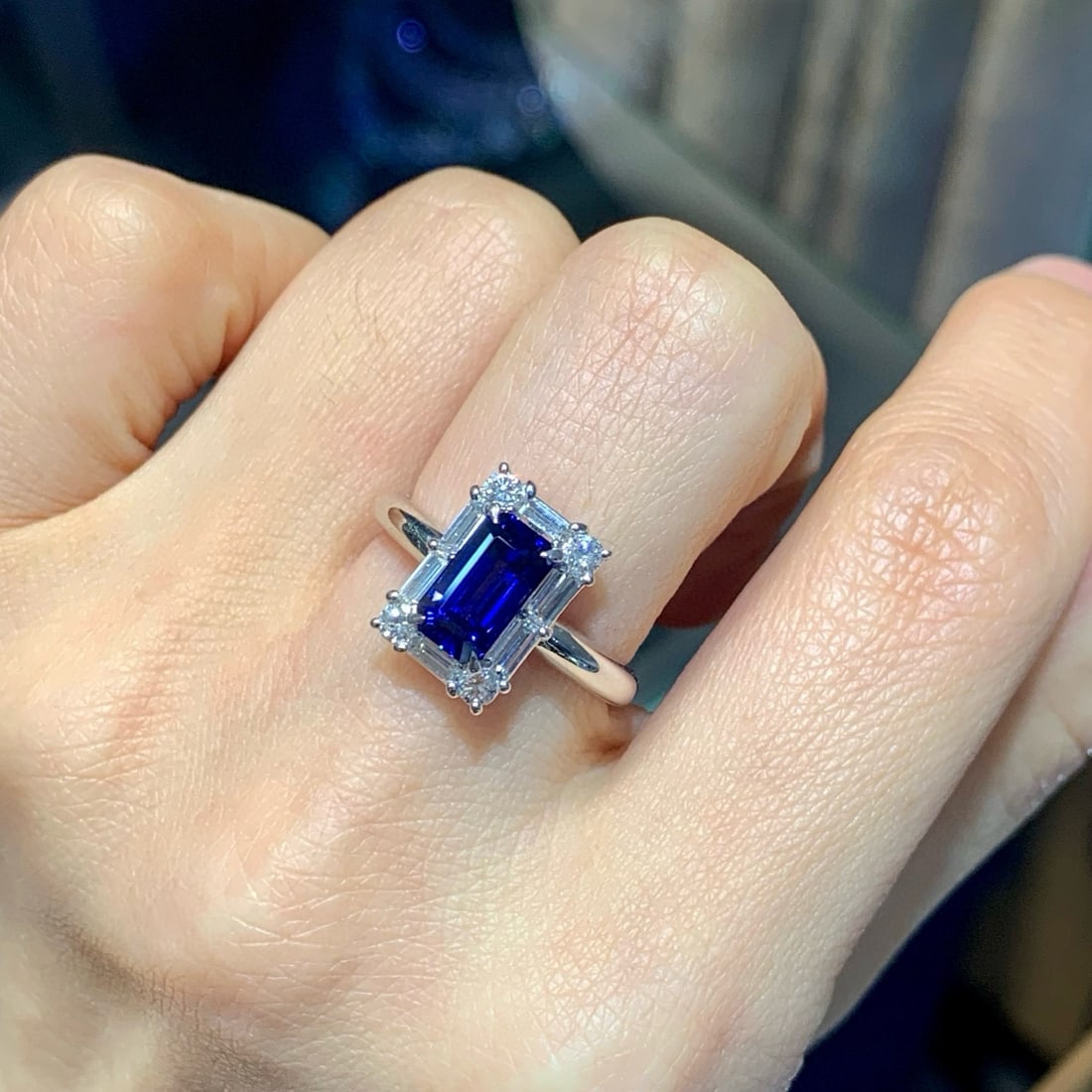 14k Gold 2.80 Ctw Natural Sapphire & Diamond Ring - 5