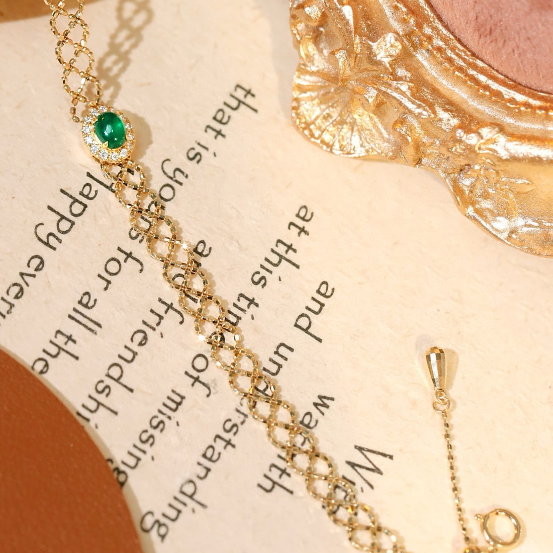 14k Gold 0.38 Ctw Vivid Green Natural Emerald & Diamond Bracelet - 4