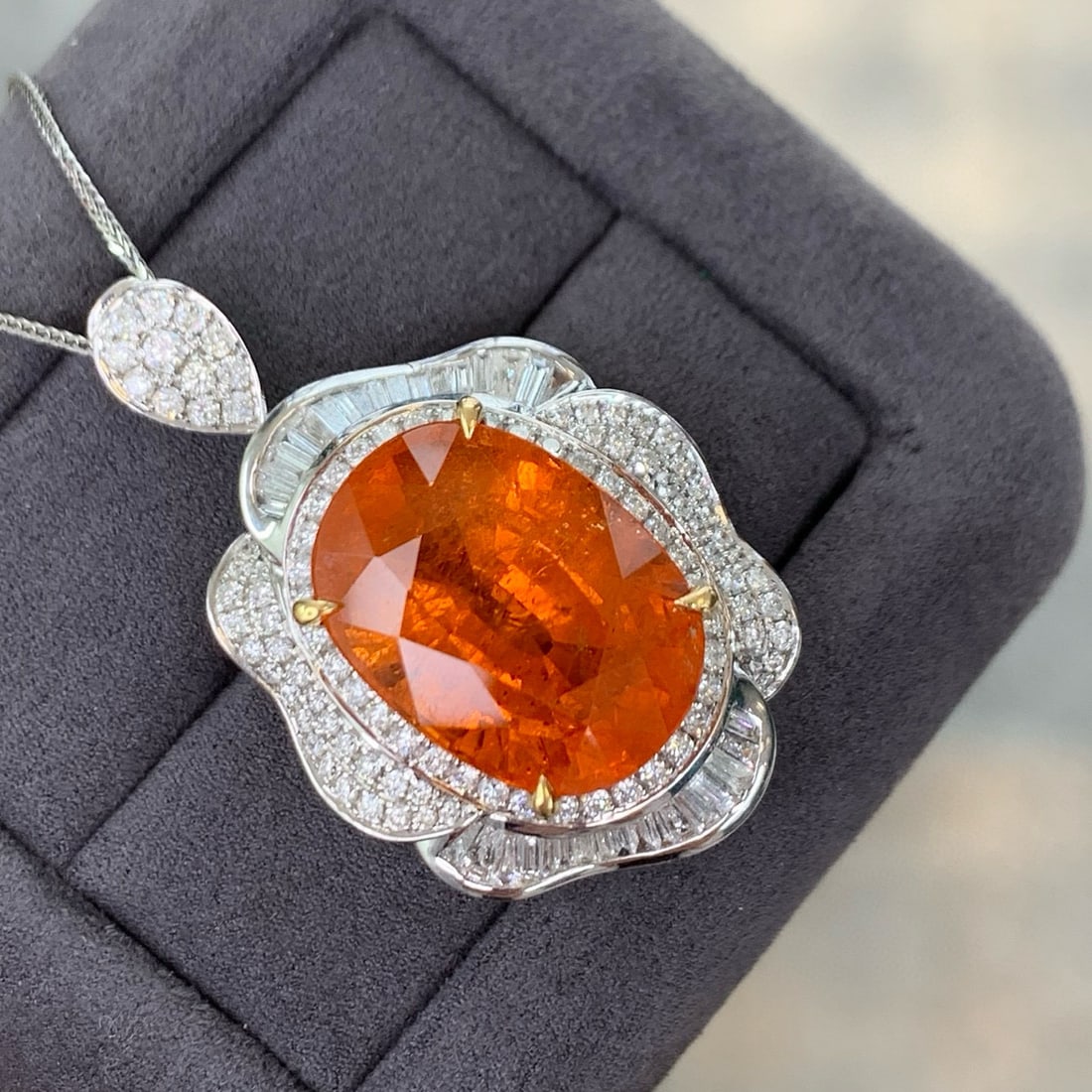 14k Gold 15.66 Ctw Natural Spessartine & Diamond Ring/pendant( Without Chain ) - 5