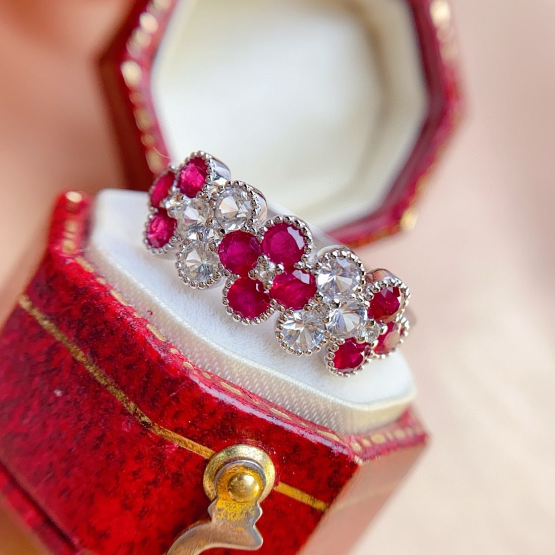 14k Gold 1.30 Ct Natural Ruby & Diamond Ring - 4