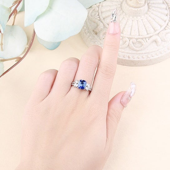 14k Gold 2.39 Ctw Natural Sapphire & Diamond Ring - 8