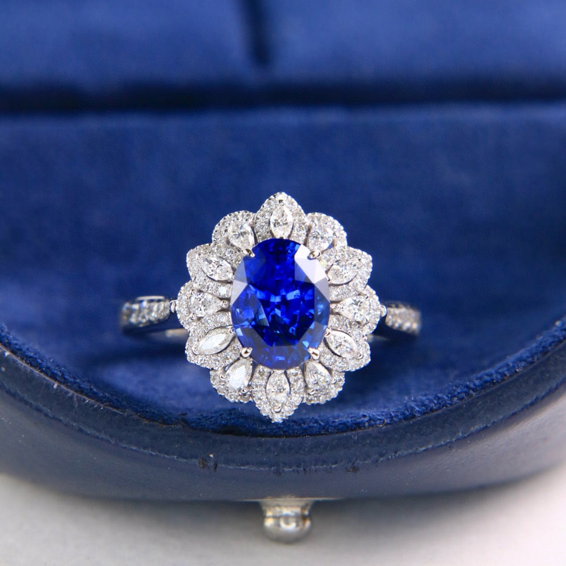 14k Gold 2.97 Ctw Natural Sapphire & Diamond Ring/pendant( Without Chain ): Ref:231066251 // gold content:14k gold // ring size:7. 25us // // main gemstone:sapphire // shape:oval // carat weight:2. 34ct // color:royal blue // treatment:natural // // adjacent gemstone 2 :