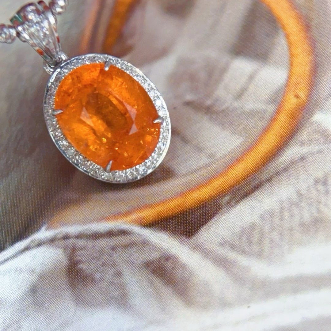 14k Gold 2.66 Ct Natural Spessartine & Diamond Pendant( Without Chain ) - 3