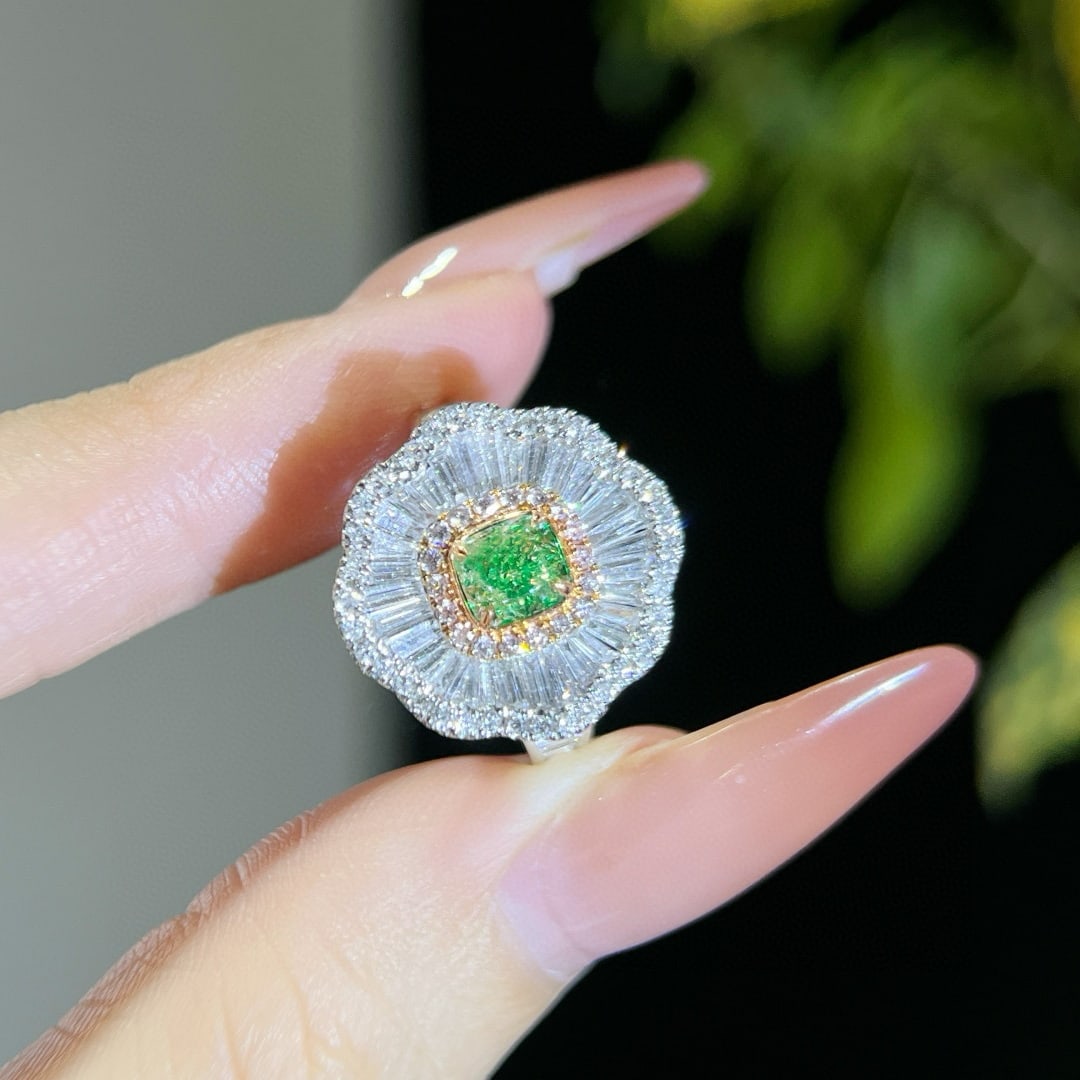 14k Gold 1.87 Ctw Natural Green Diamond & Diamond Ring - 2