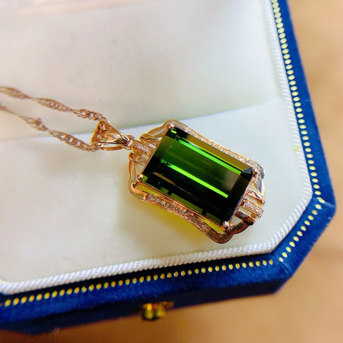 14k Gold 7.93 Ctw Natural Tourmaline & Diamond Pendant( Without Chain ) - 4