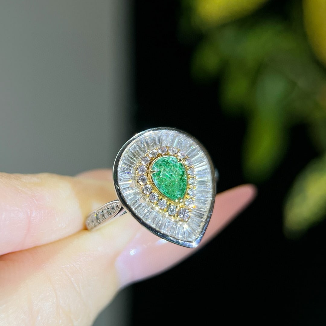14k Gold 1.33 Ctw Natural Green Diamond & Diamond Ring - 3