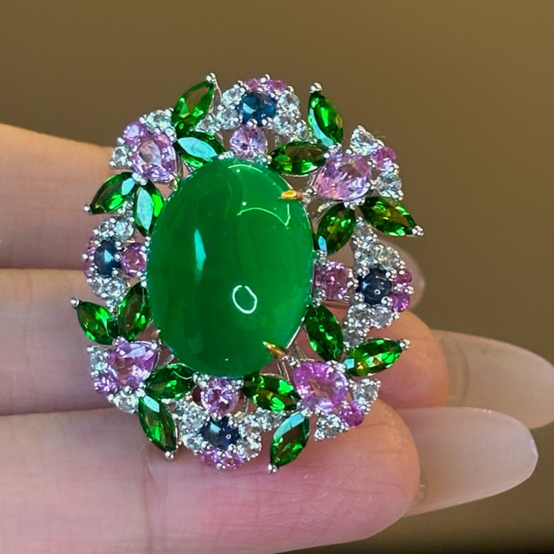 14k Gold 13 Ct Vivid Green Natural Emerald & Diamond & Sapphire & Tsavorite Ring: Ref:231066305 // gold content:14k gold // ring size:7. 25us // // main gemstone:emerald // shape:oval // carat weight:13ct // color:vivid green // treatment:natural // // adjacent gemstone 2 :