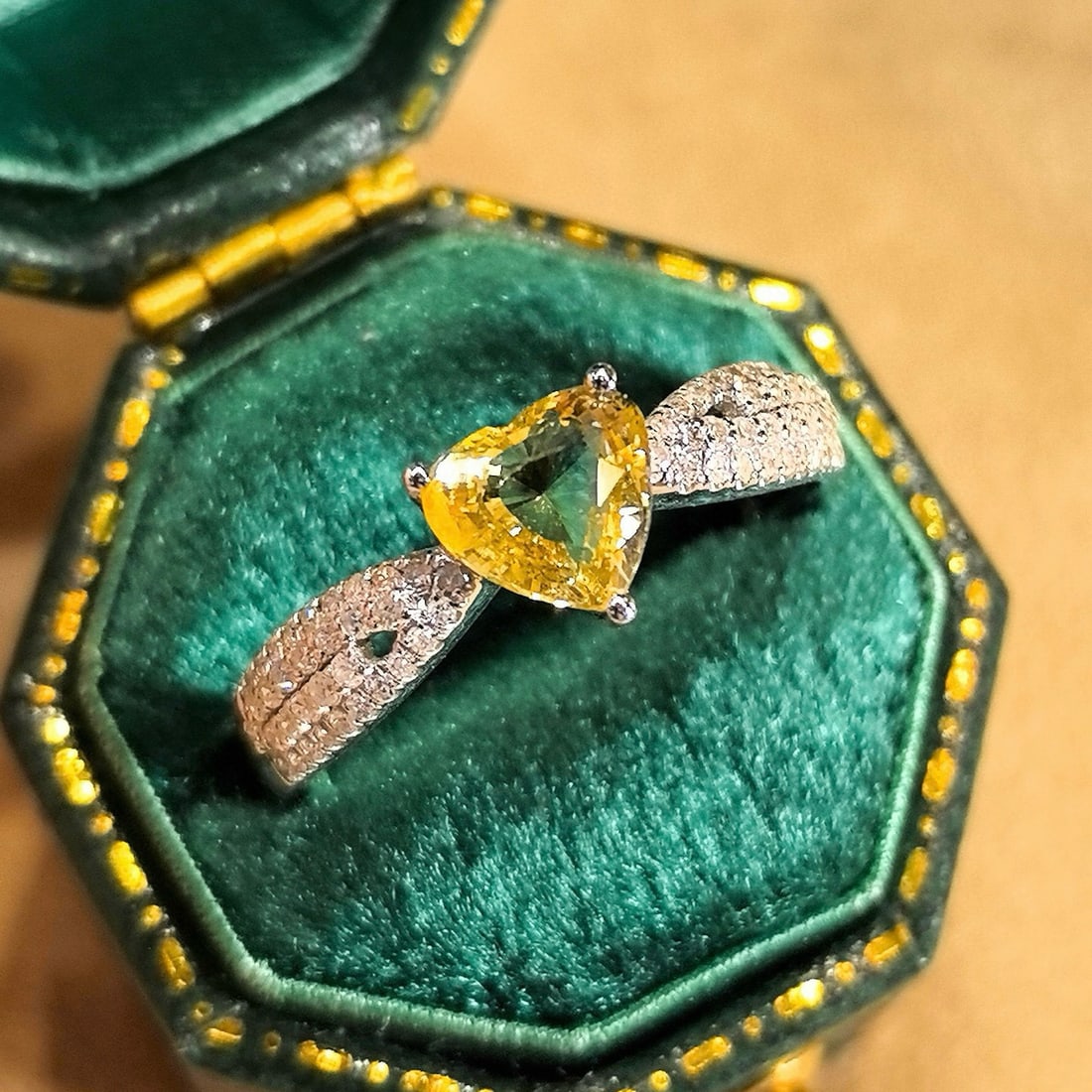 14k Gold 1.48 Ctw Natural Sapphire & Diamond Ring: Ref:231066315 // gold content:14k gold // ring size:7. 25us // // main gemstone:sapphire // shape:heart // carat weight:1. 22ct // color:yellow // treatment:natural // // adjacent gemstone 2 :