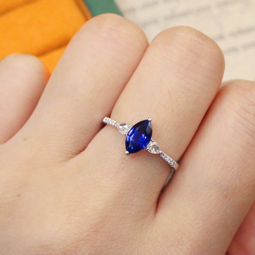 14k Gold 1.26 Ctw Natural Sapphire & Diamond Ring - 5