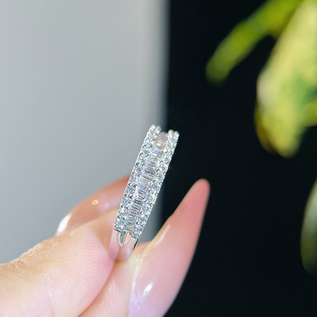 14k Gold 0.37 Ct Natural H Diamond Ring - 3