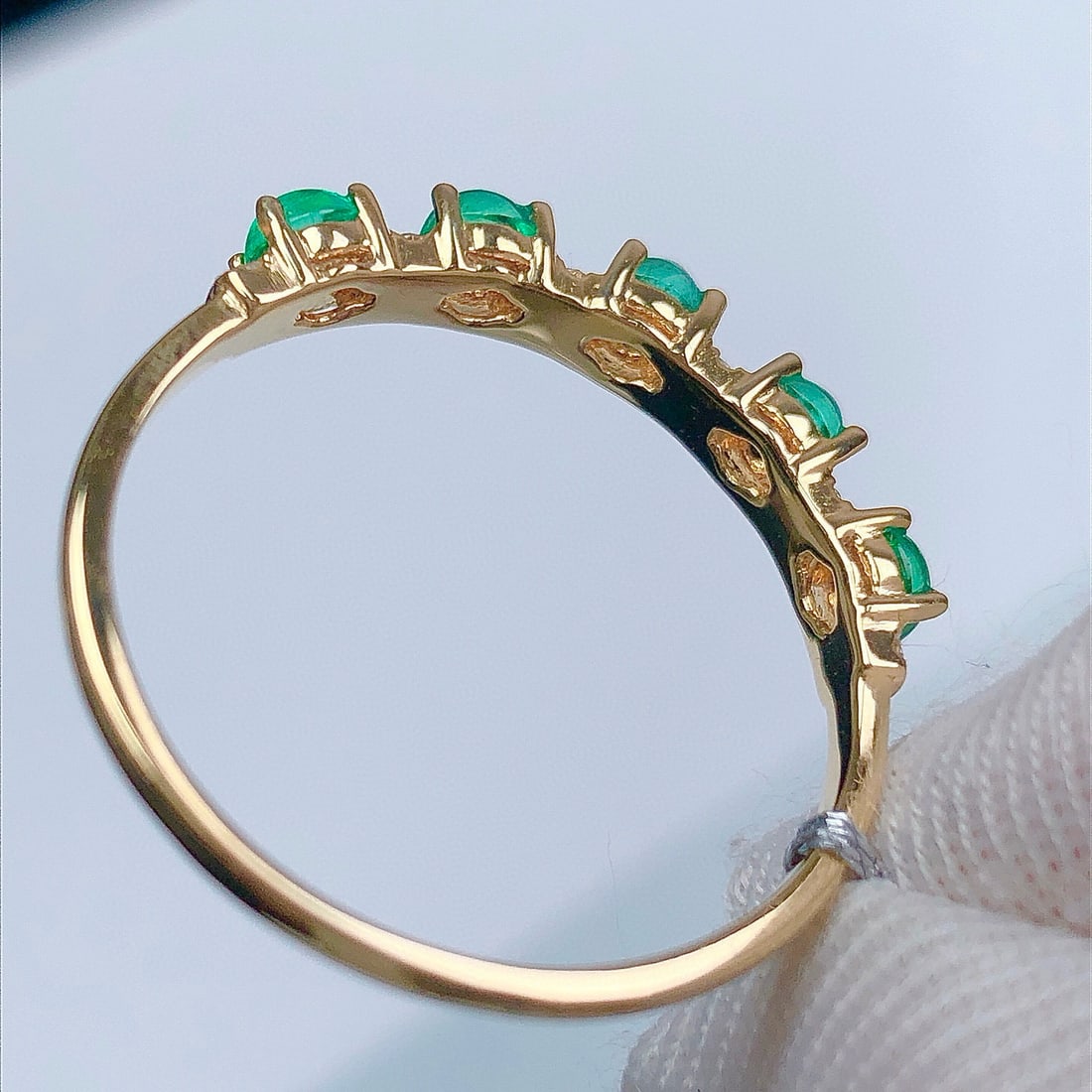 14k Gold 0.76 Ctw Natural Emerald & Diamond Ring - 5