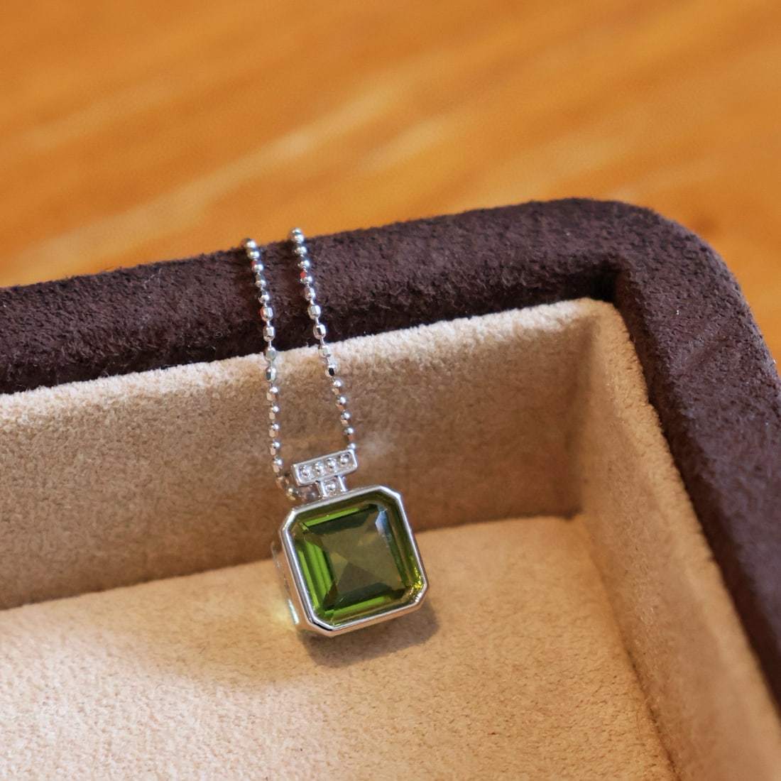 14k Gold 1.4 Ct Natural Peridot Pendant( Without Chain ) - 2