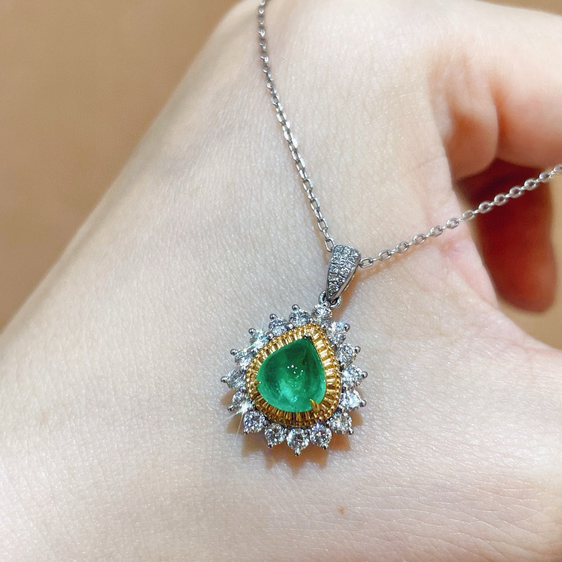 14k Gold 2.01 Ctw Natural Emerald & Diamond Pendant( Without Chain ) - 3