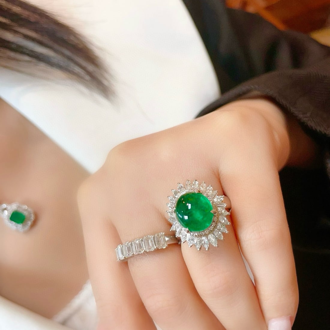 14k Gold 6.15 Ctw Vivid Green Natural Emerald & Diamond Ring - 7