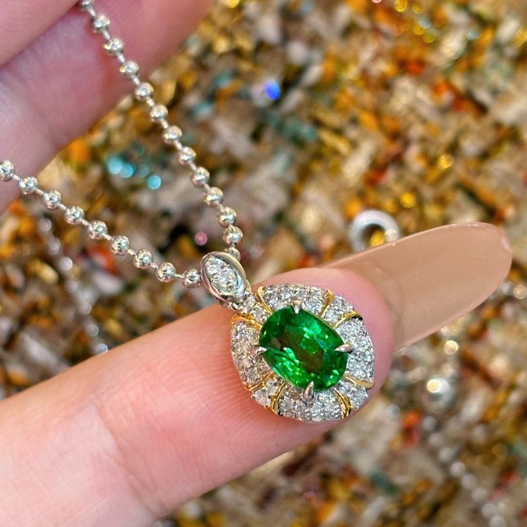 14k Gold 1.08 Ct Vivid Green Natural Tsavorite & Diamond Pendant( Without Chain ) - 5