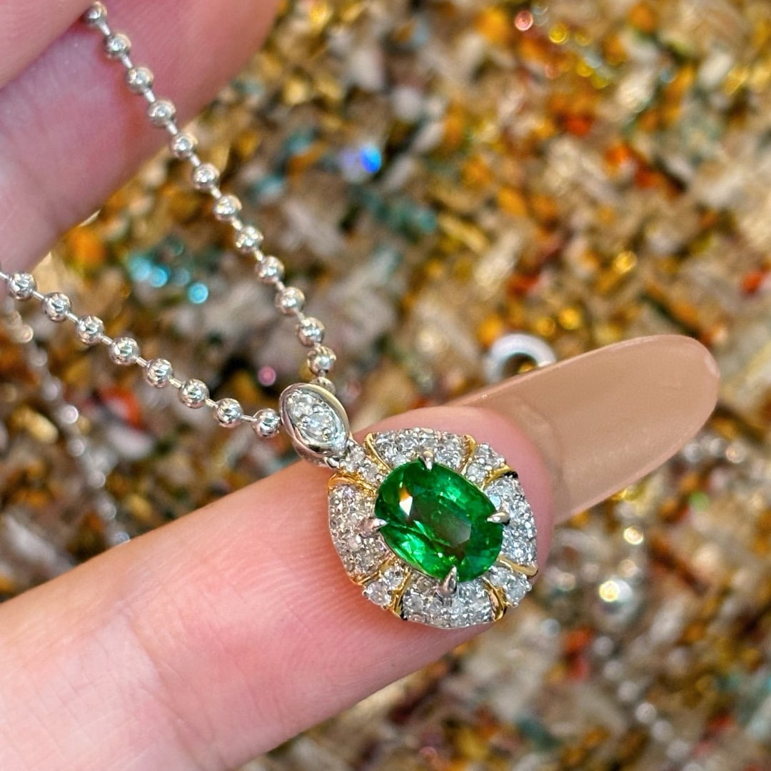 14k Gold 1.08 Ct Vivid Green Natural Tsavorite & Diamond Pendant( Without Chain ) - 6