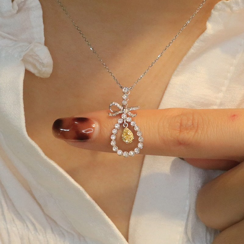 14k Gold 0.4 Ct Natural Color Diamond Necklace - 4