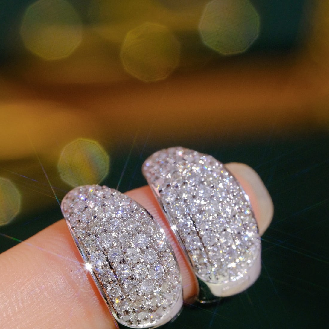 14k Gold 1.6 Ct Natural H Diamond Earrings - 4