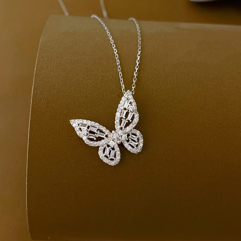 14k Gold 0.45 Ct Natural H Diamond & Butterfly Pendant( Without Chain ): Ref:231067077 // gold content:14k gold // main gemstone:diamond // shape:multiple // carat weight:0. 45ct // clarity grade:vs-si // color:h // treatment:natural // Condition: New Low Estimate: