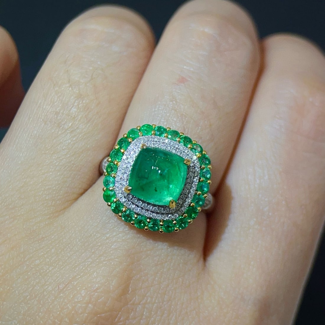14k Gold 3.28 Ctw Natural Emerald & Diamond Ring - 3