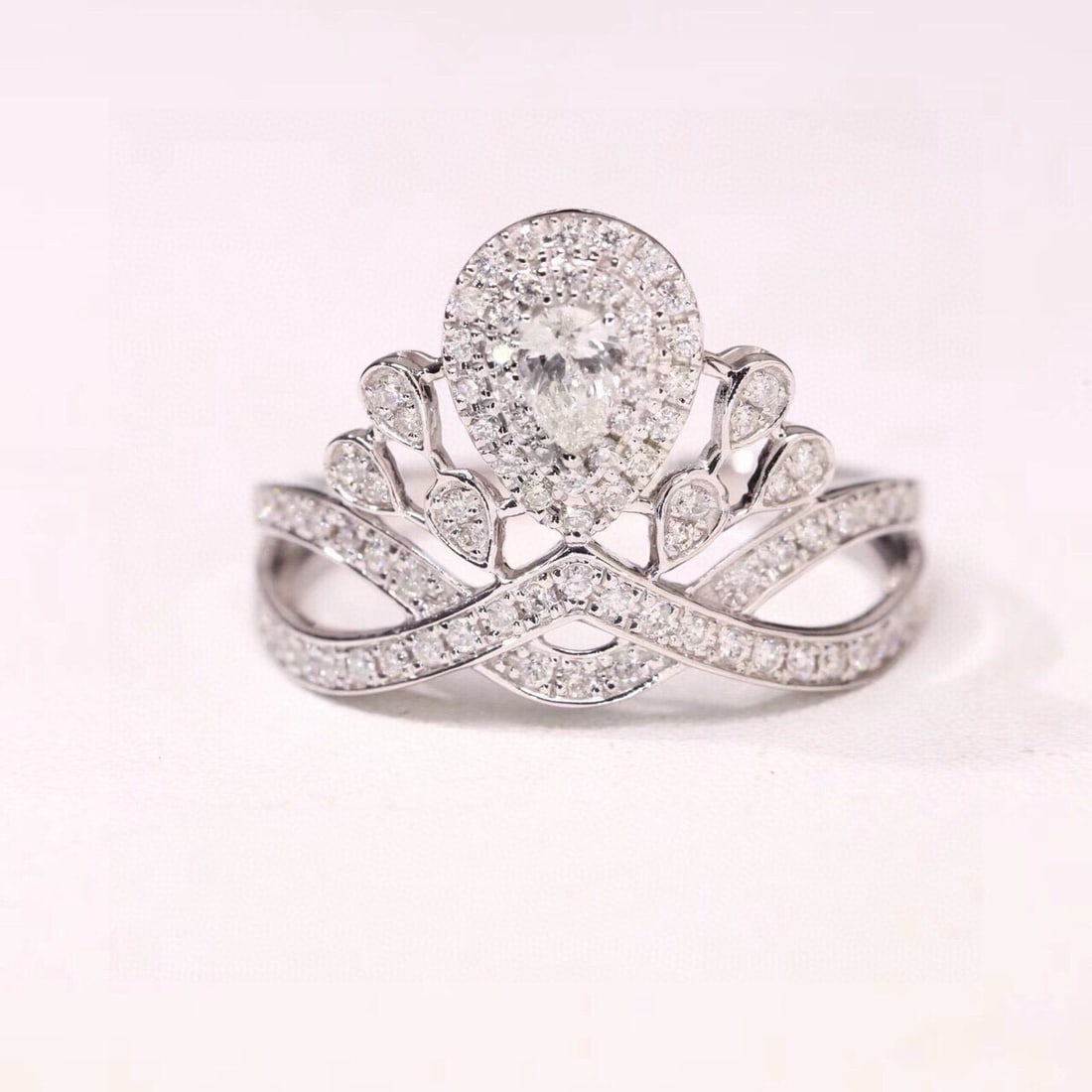 14k Gold 0.60 Ctw Natural H Diamond Ring - 4
