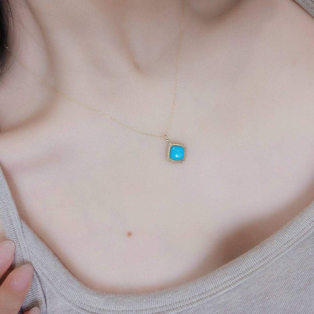 14k Gold 1.65 Ct Natural Turquoise & Diamond Pendant( Without Chain ) - 5