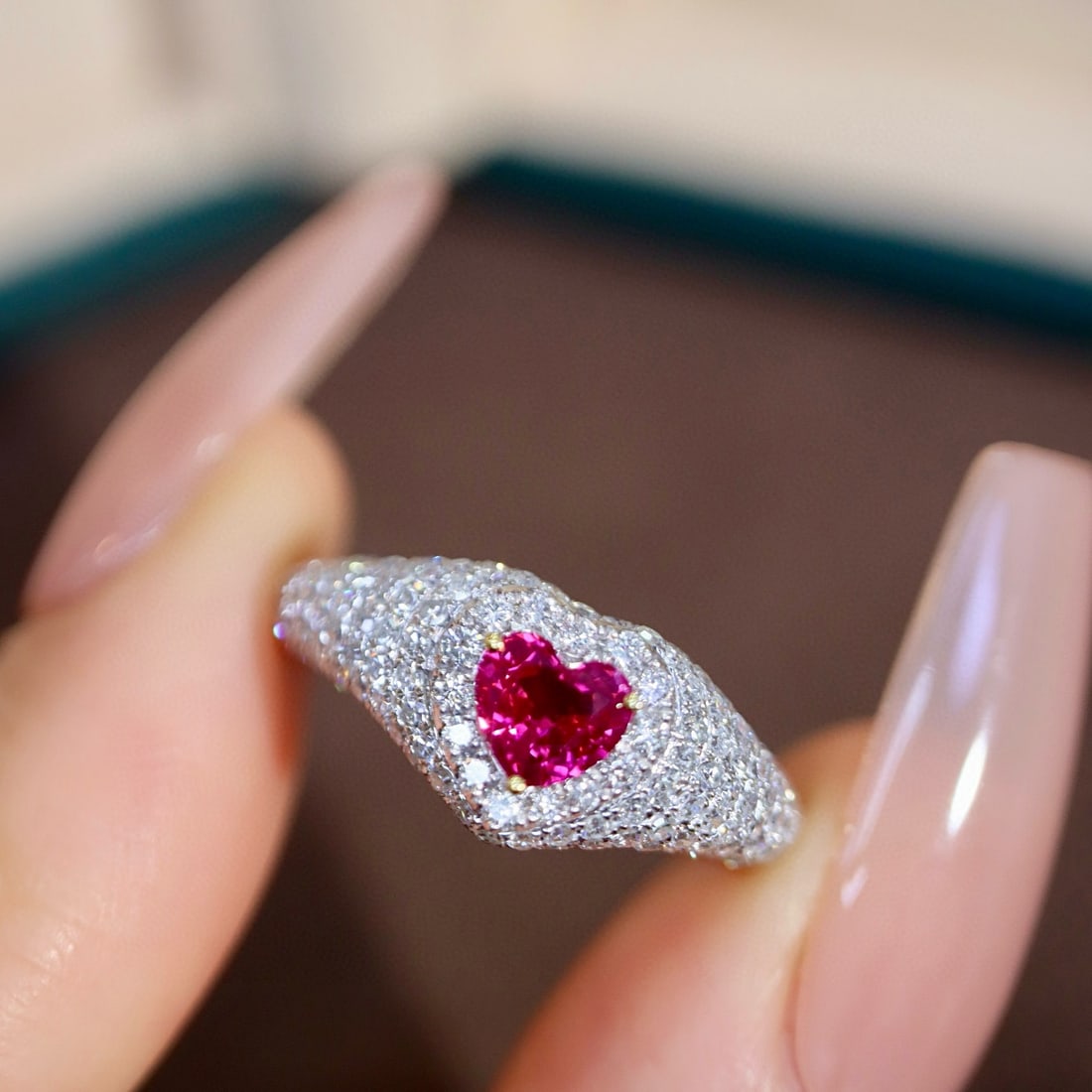 14k Gold 1.25 Ctw Natural Ruby & Diamond Ring: Ref:231067187 // gold content:14k gold // ring size:7. 25us // // main gemstone:ruby // shape:heart // carat weight:0. 56ct // color:red // treatment:natural // // adjacent gemstone 2 : diamond //