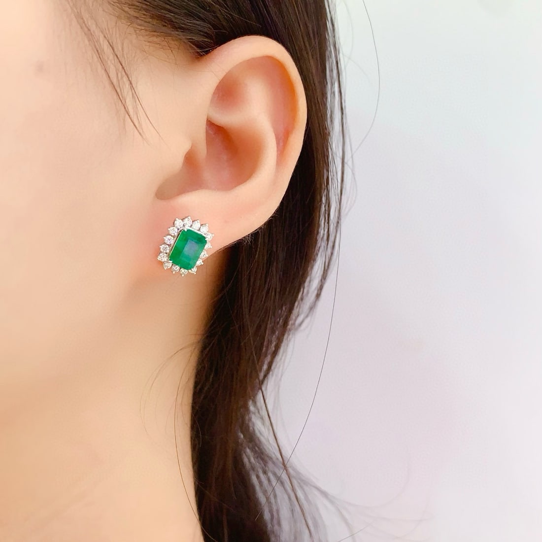 14k Gold 2.76 Ct Vivid Green Natural Emerald & Diamond Earrings - 5