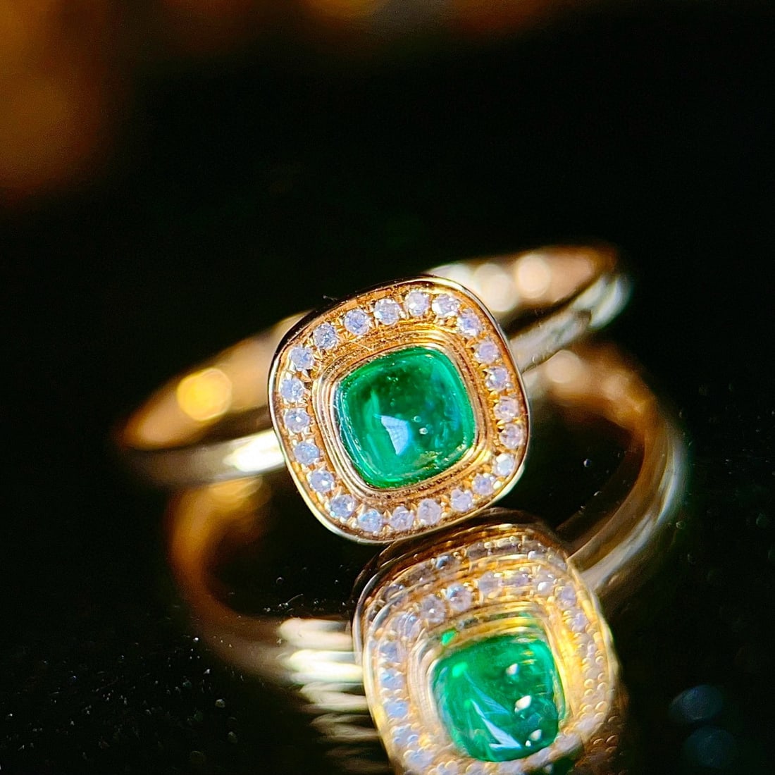 14k Gold 0.5 Ct Natural Emerald & Diamond Ring - 2
