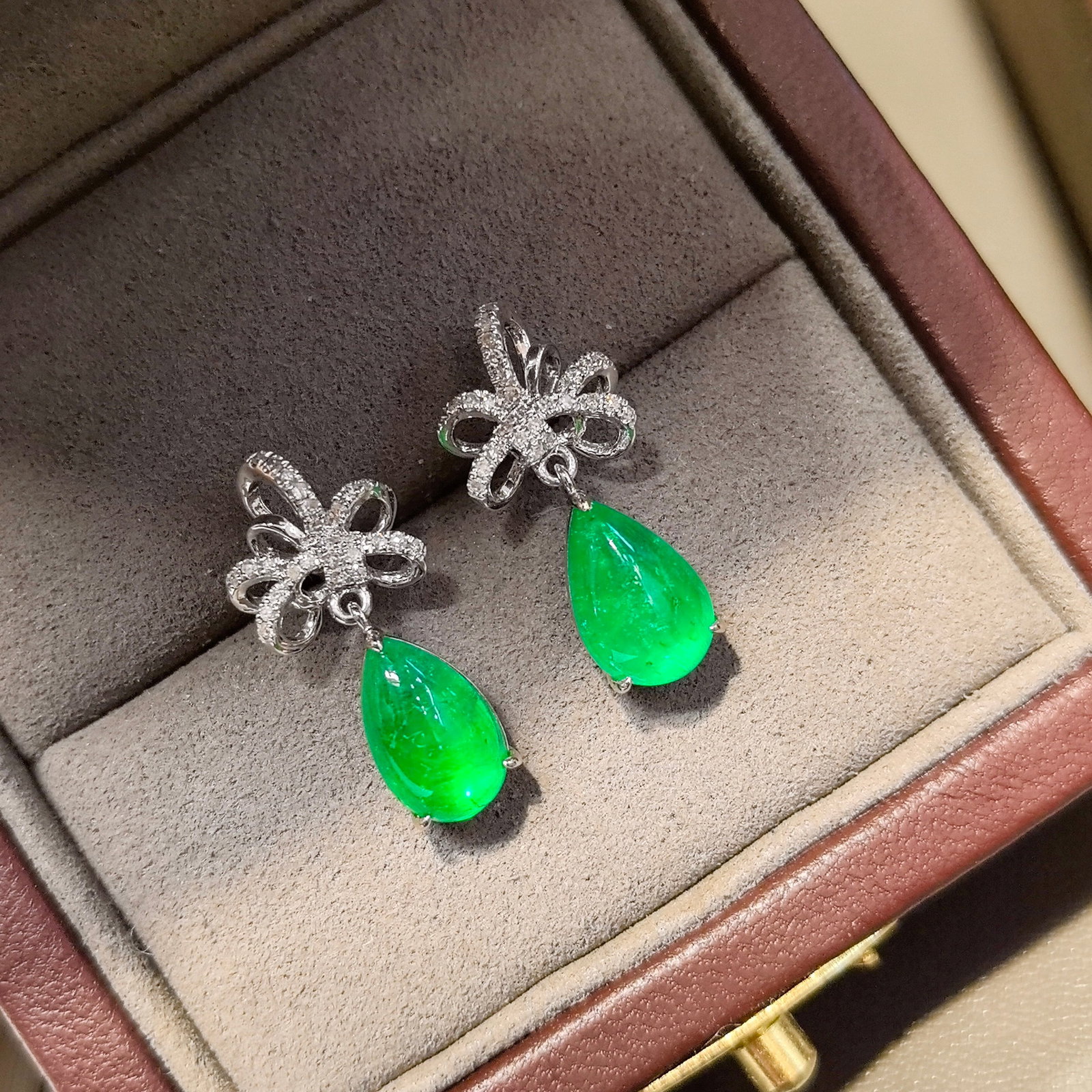 14k Gold 4.80 Ctw Vivid Green Natural Emerald & Diamond Earrings - 2