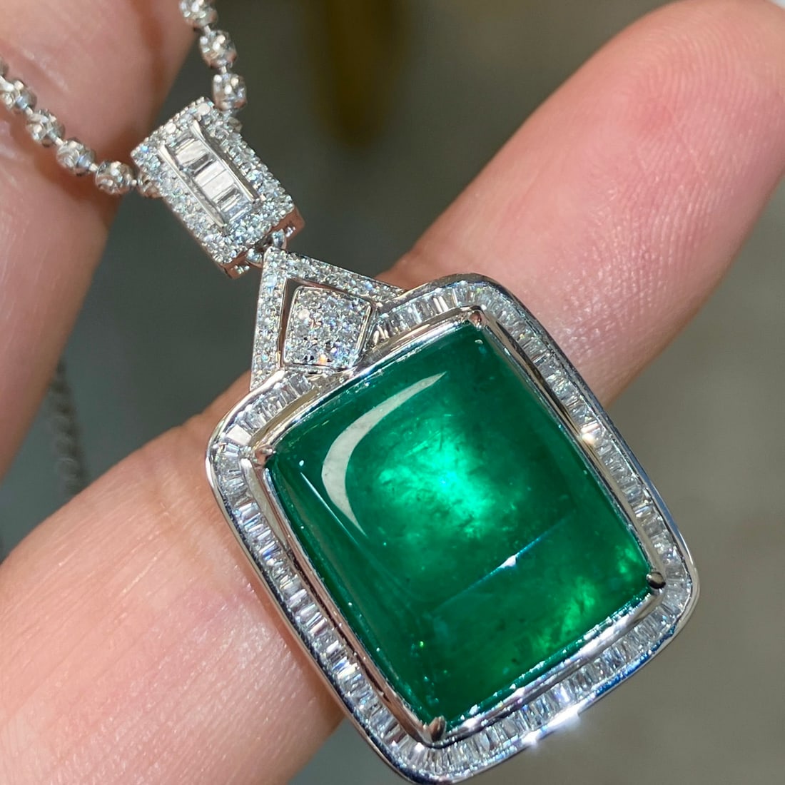14k Gold 11.77 Ctw Natural Emerald & Diamond Pendant( Without Chain ): Ref:231068053 // gold content:14k gold // main gemstone:emerald // shape:cushion // carat weight:11. 26ct // color:green // treatment:natural // // adjacent gemstone 2 : diamond // shape:multiply // c