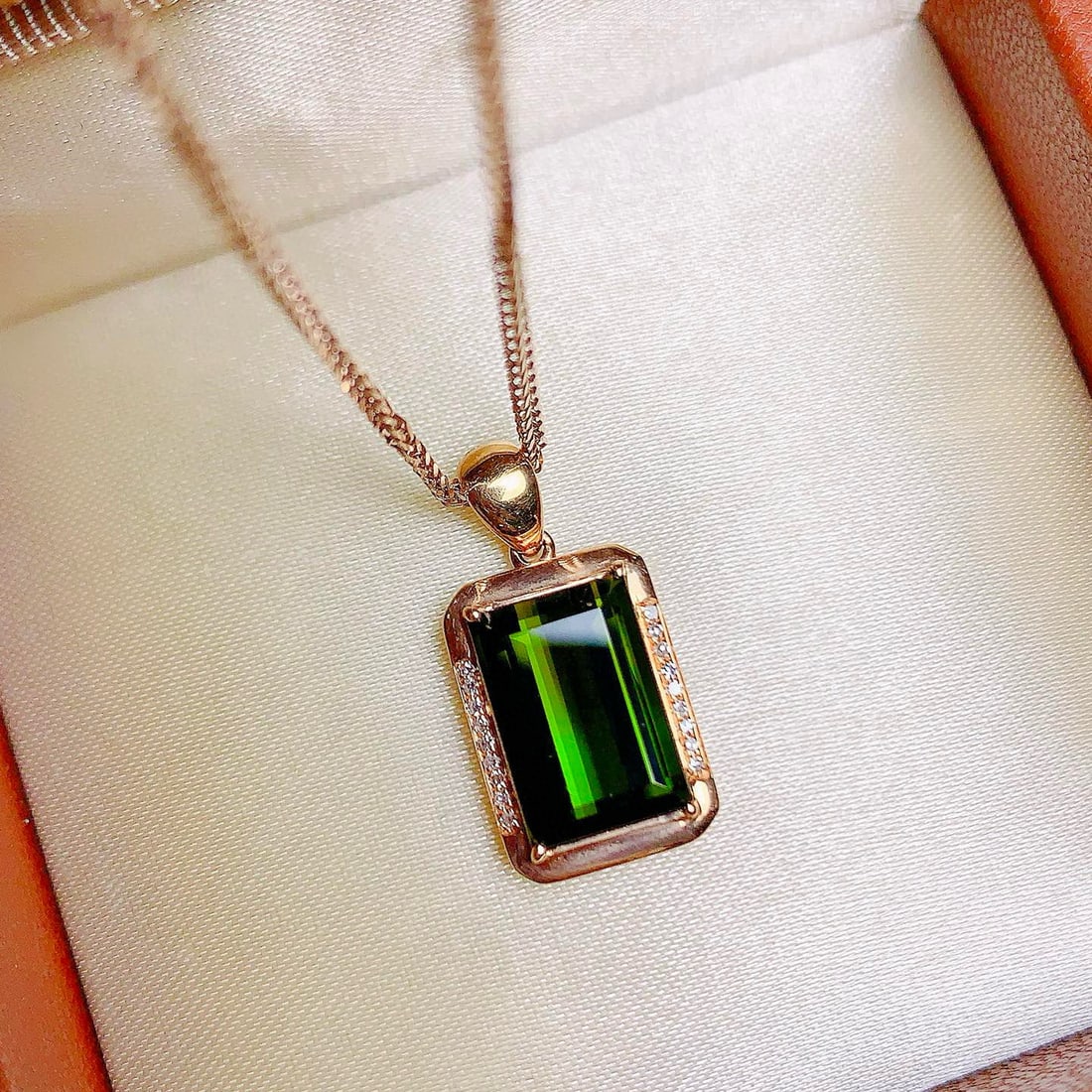 14k Gold 4.25 Ctw Natural Tourmaline & Diamond Pendant( Without Chain ) - 6