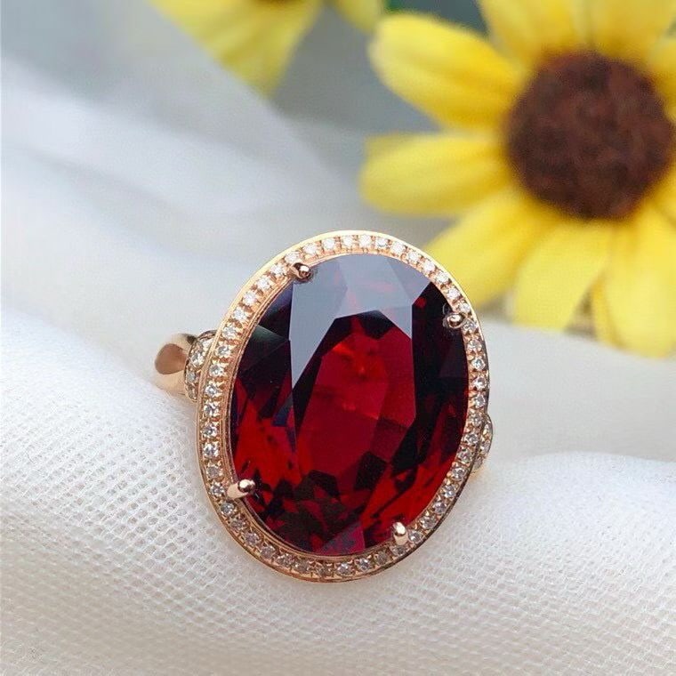 14k Gold 14.30 Ct Natural Garnet & Diamond Ring - 2
