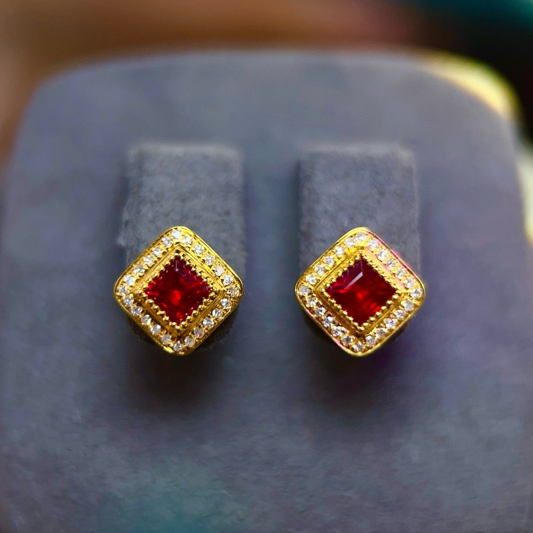 14k Gold 0.85 Ct Natural Ruby & Diamond Earrings - 2
