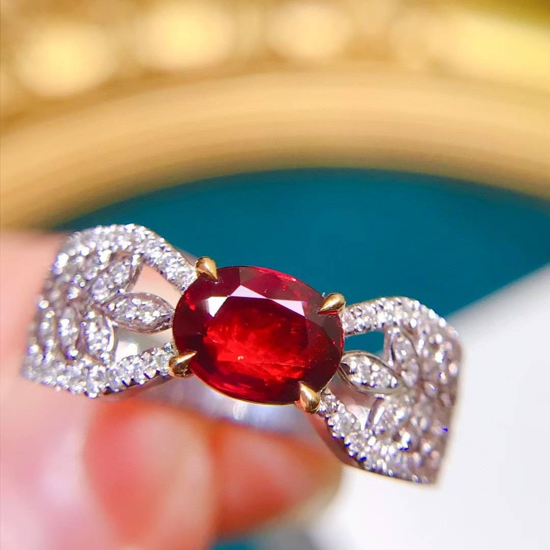14k Gold 1.42 Ctw Natural Ruby & Diamond Ring: Ref:231068184 // gold content:14k gold // ring size:7. 25us // // main gemstone:ruby // shape:oval // carat weight:1ct // color:pigeonblood red // treatment:natural // // adjacent gemstone 2 :