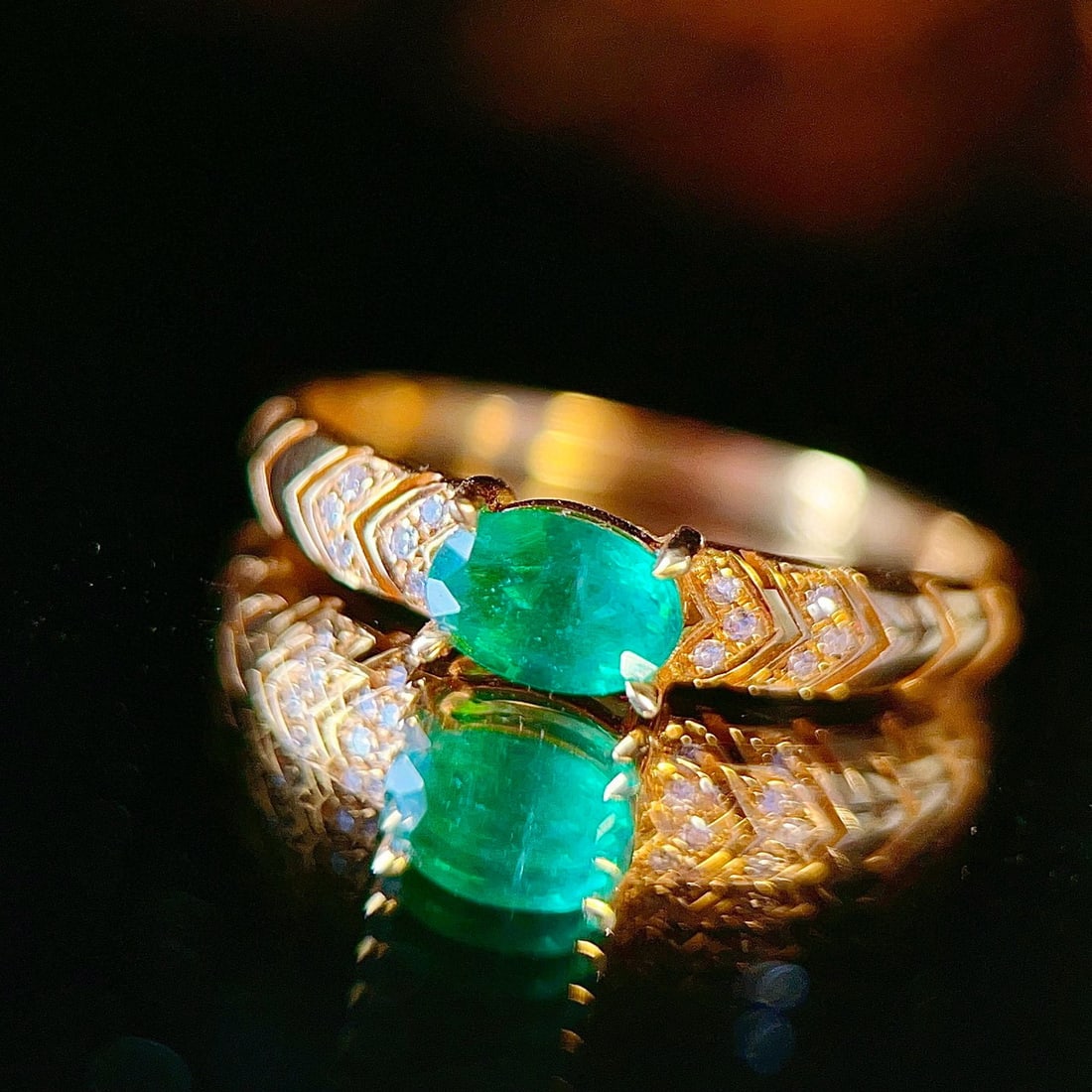 14k Gold 0.4 Ct Natural Emerald & Diamond Ring - 3