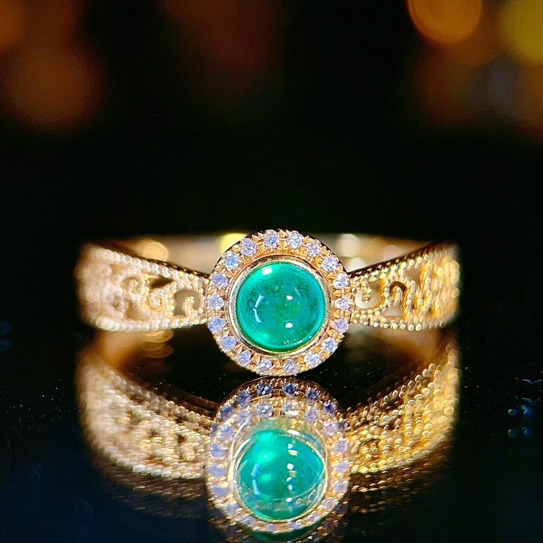 14k Gold 0.35 Ct Natural Emerald & Diamond Ring - 2