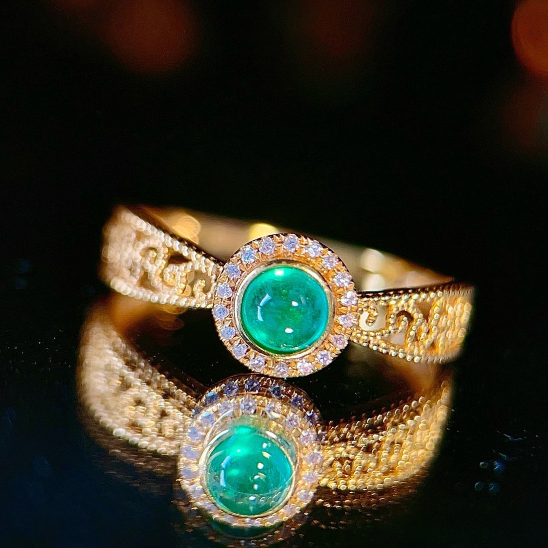 14k Gold 0.35 Ct Natural Emerald & Diamond Ring - 3