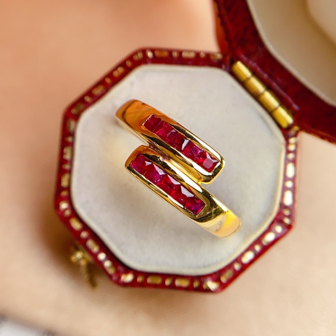 14k Gold 0.55 Ct Natural Ruby Ring: Ref:231068213 // gold content:14k gold // ring size:7. 25us // // main gemstone:ruby // shape:princess // carat weight:0. 55ct // color:red // treatment:natural // Condition: New Low Estimate: