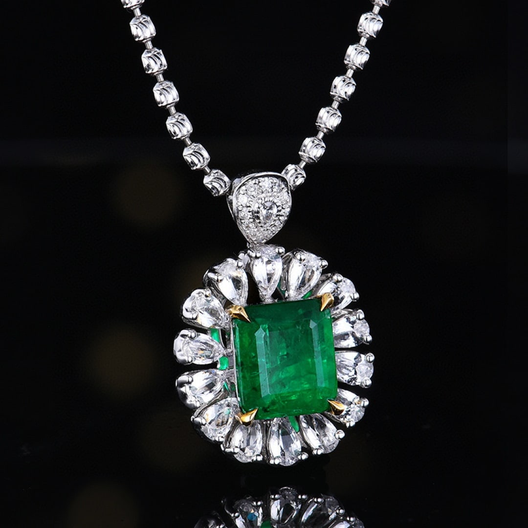 14k Gold 1.76 Ctw Vivid Green Natural Emerald & Diamond Pendant( Without Chain ) - 3