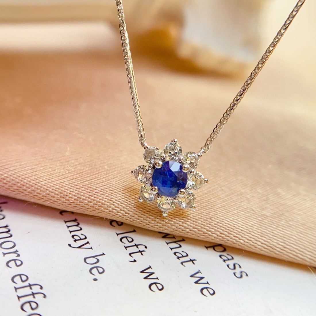 14k Gold 0.40 Ct Natural Sapphire & Sapphire Necklace: Ref:231068386 // gold content:14k gold // main gemstone:sapphire // shape:round // carat weight:0. 40ct // color:blue // treatment:natural // cut grade:g // // adjacent gemstone 2 : sapphire //